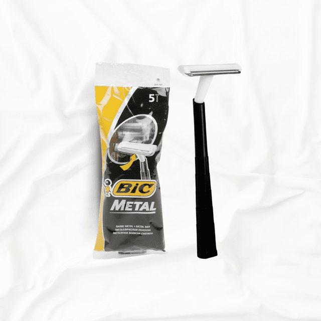 BIC Metal Razor